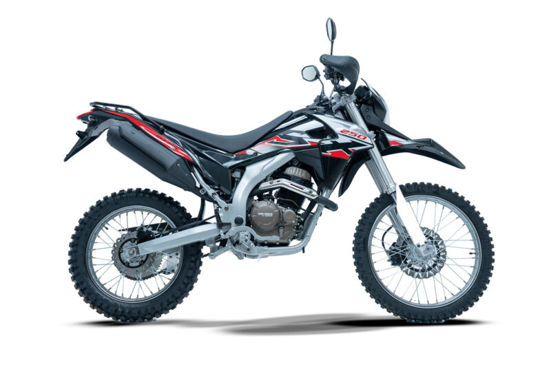 Rent a Genesis, SX3, 250cc, 4V, Motorcycle in San Juan del Sur