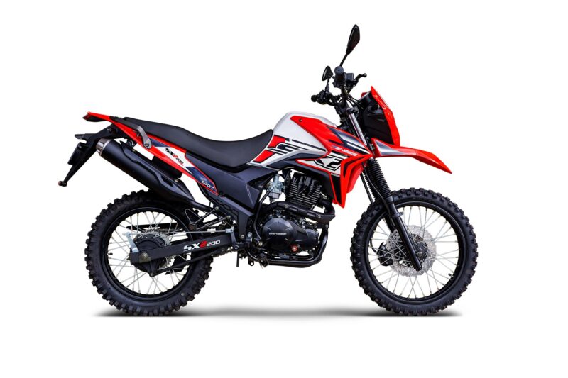 Rent a 200cc, SX2, Genesis Motorcycle in San Juan del Sur